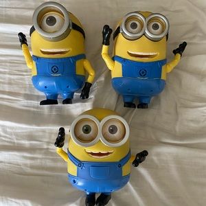 3 Talking Minions